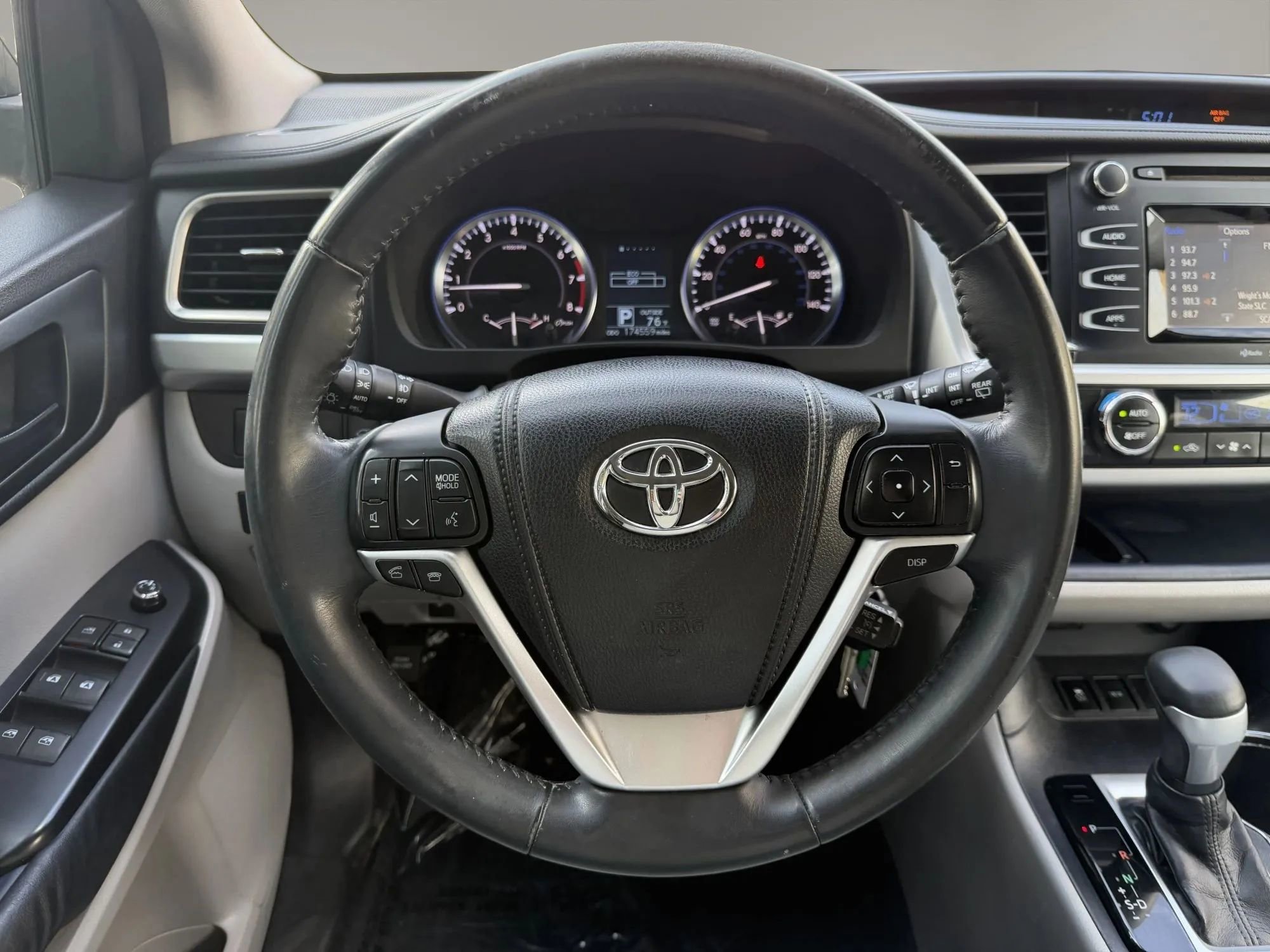 Used 2015 Toyota Highlander Plus image 20