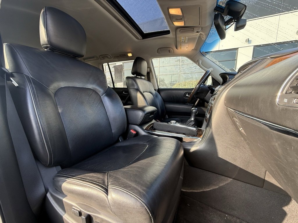 Used 2016 INFINITI QX80 Luxe w/ 22" Wheel Package image 28