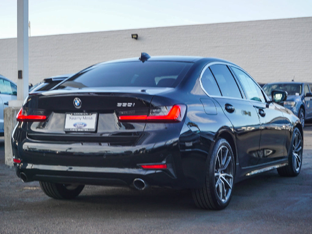 Used 2022 BMW 330i Sedan w/ Driving Assistance Package RWD image 7