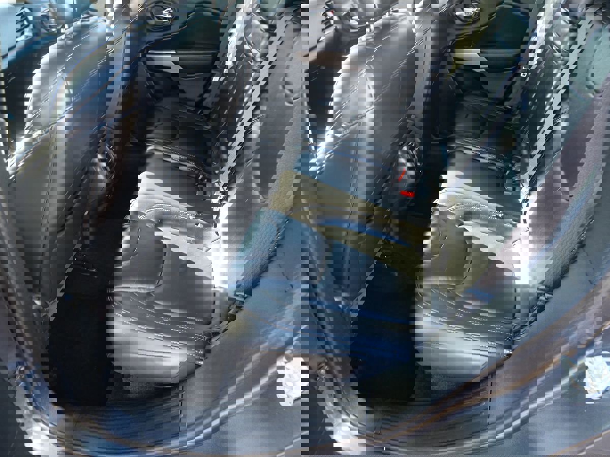 Used 2017 Jeep Cherokee Latitude w/ True North Edition image 21