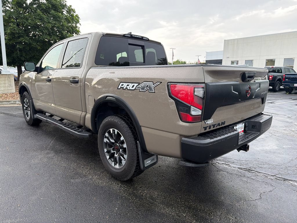Used 2023 Nissan Titan PRO-4X w/ Pro-4x Convenience Package AWD/4WD image 8