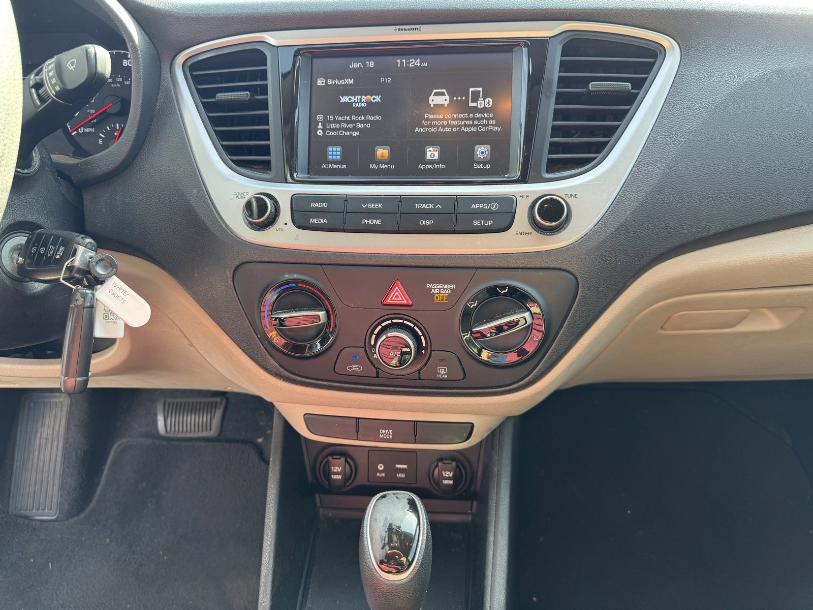 Used 2020 Hyundai Accent SEL image 22