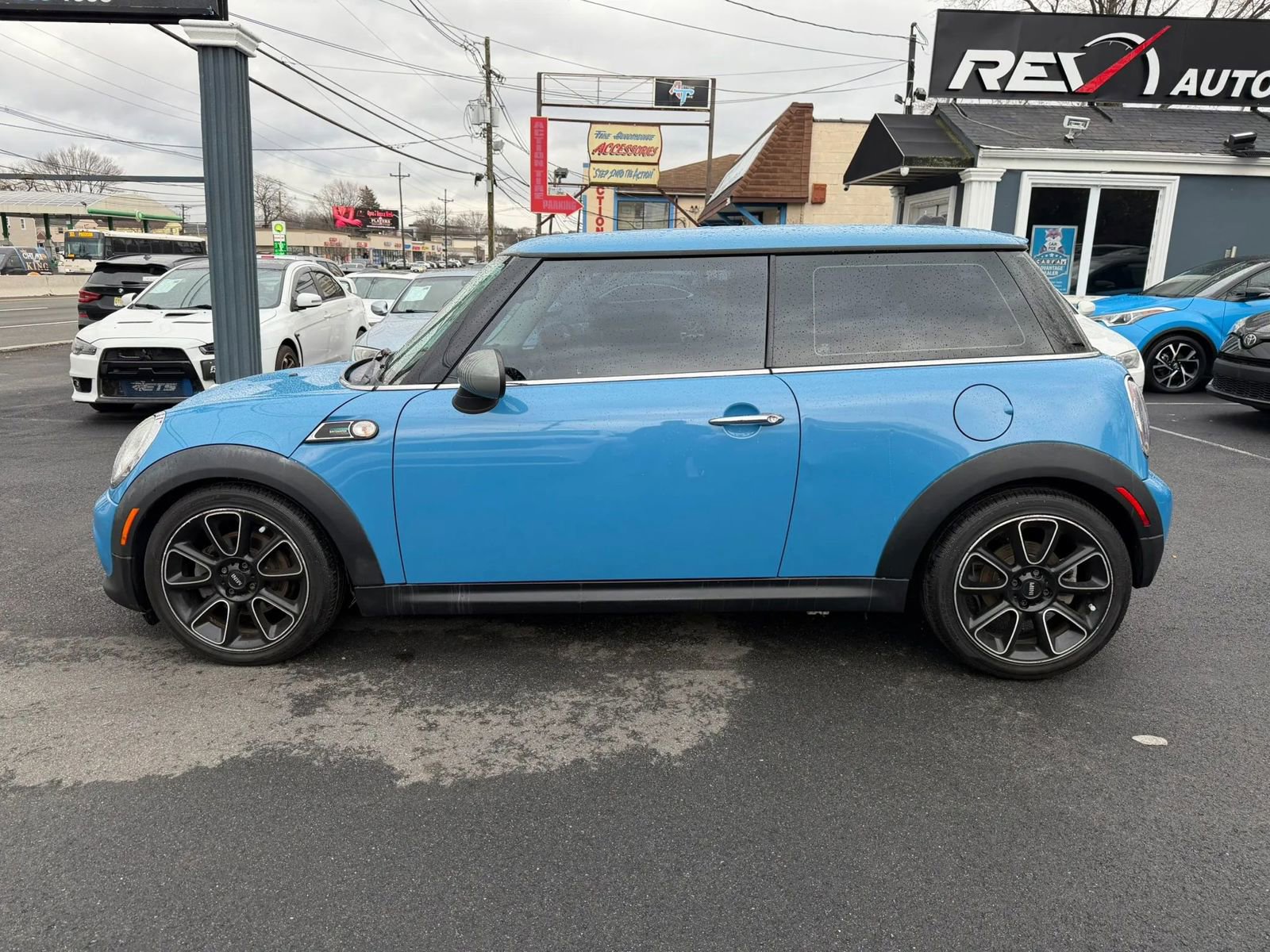 Used 2012 MINI Cooper Hardtop FWD image 3