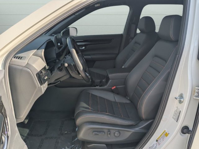 Used 2025 Honda CR-V Sport Touring image 12