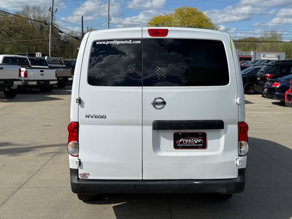 Used 2015 Nissan NV200 S w/ Cruise Control Package FWD image 17