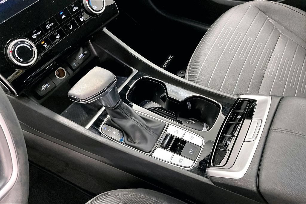Used 2022 Hyundai Santa Cruz SEL w/ Activity Package FWD image 17