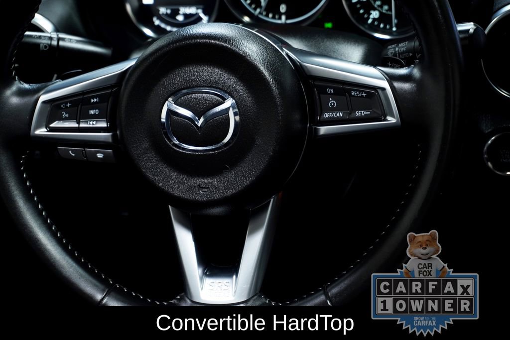 Used 2021 MAZDA MX-5 Miata RF Grand Touring RWD image 4