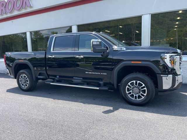 New 2025 GMC Sierra 2500 SLT w/ SLT Premium Package image 8