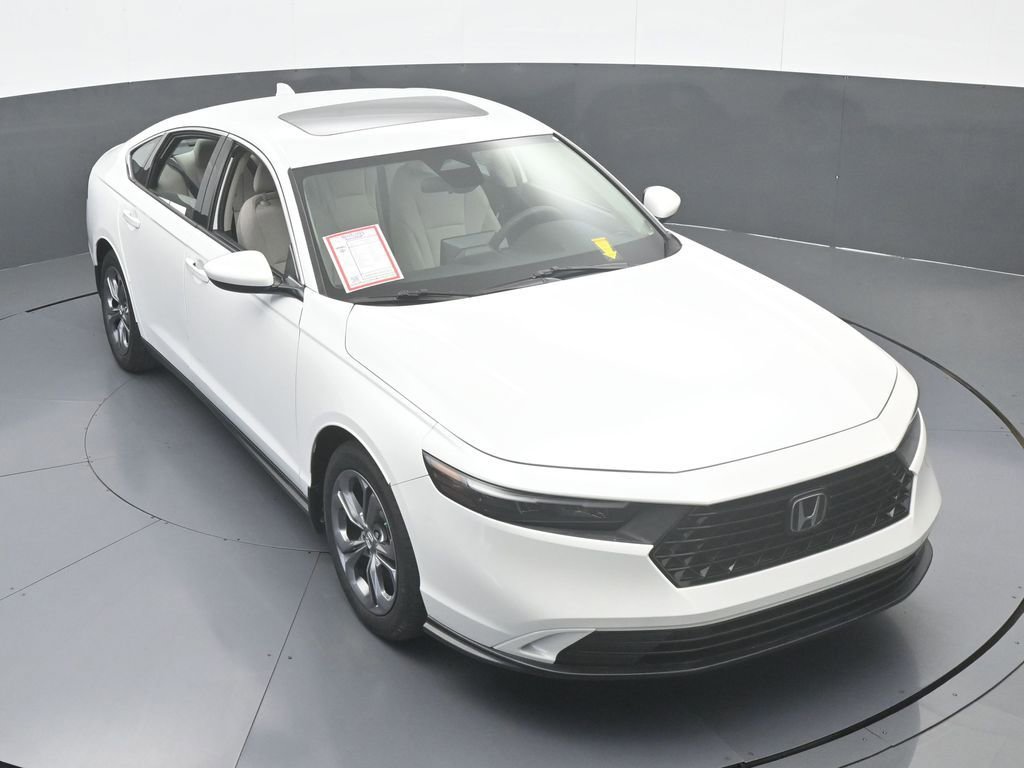 Used 2023 Honda Accord EX image 55
