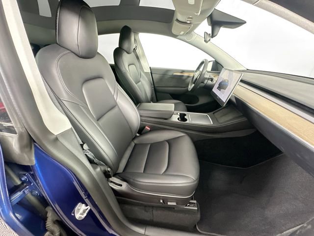 Used 2022 Tesla Model Y Performance image 27