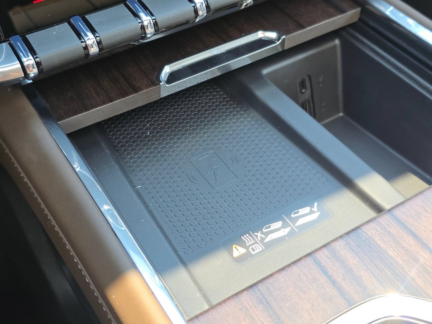 New 2026 GMC Acadia Denali Ultimate AWD/4WD image 35