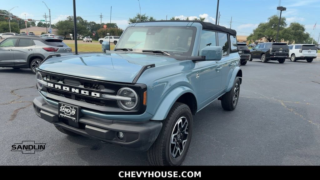 Used 2022 Ford Bronco Outer Banks AWD/4WD image 4
