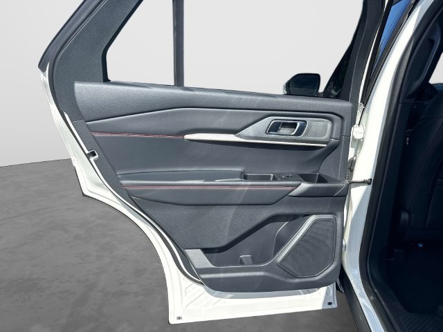 New 2027 Ford Explorer ST-Line w/ ST-Line Street Pack RWD image 14