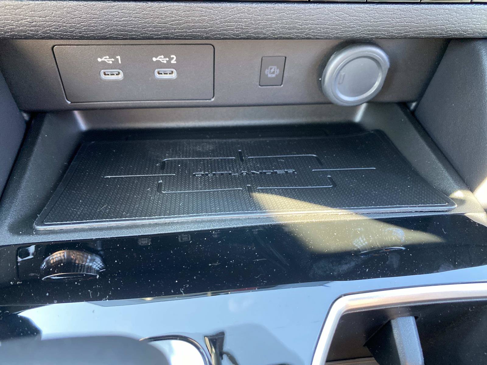 New 2026 Mitsubishi Outlander LE AWD/4WD image 13
