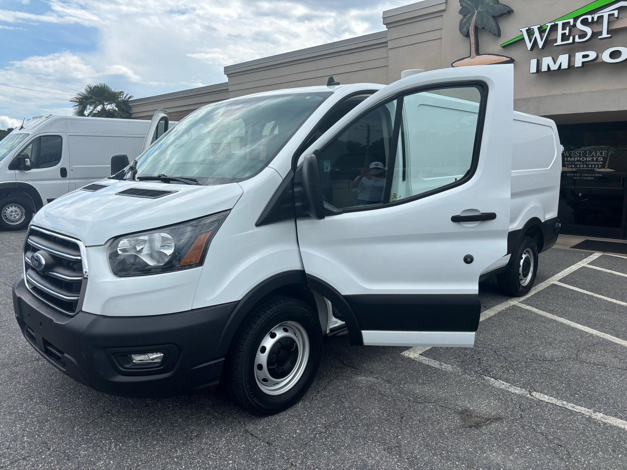 Used 2020 Ford Transit 350 Low Roof w/ Upfitter Package RWD image 24