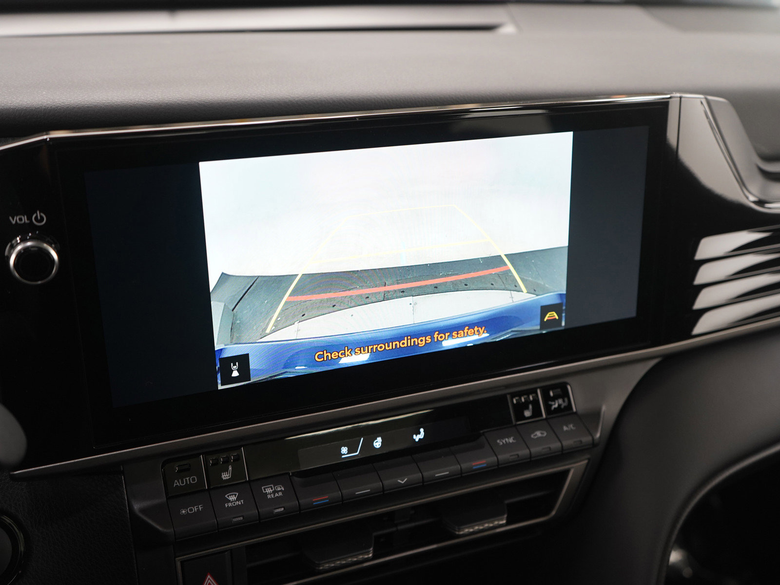 Used 2025 Toyota Camry XSE FWD image 26