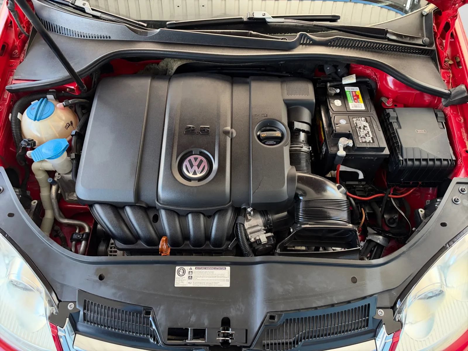 Used 2010 Volkswagen Jetta Limited Edition FWD image 37