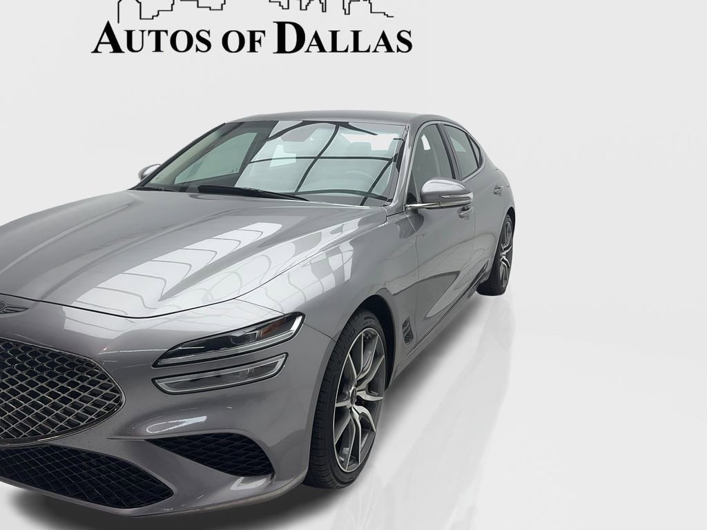 Used 2025 Genesis G70 2.5T RWD image 3