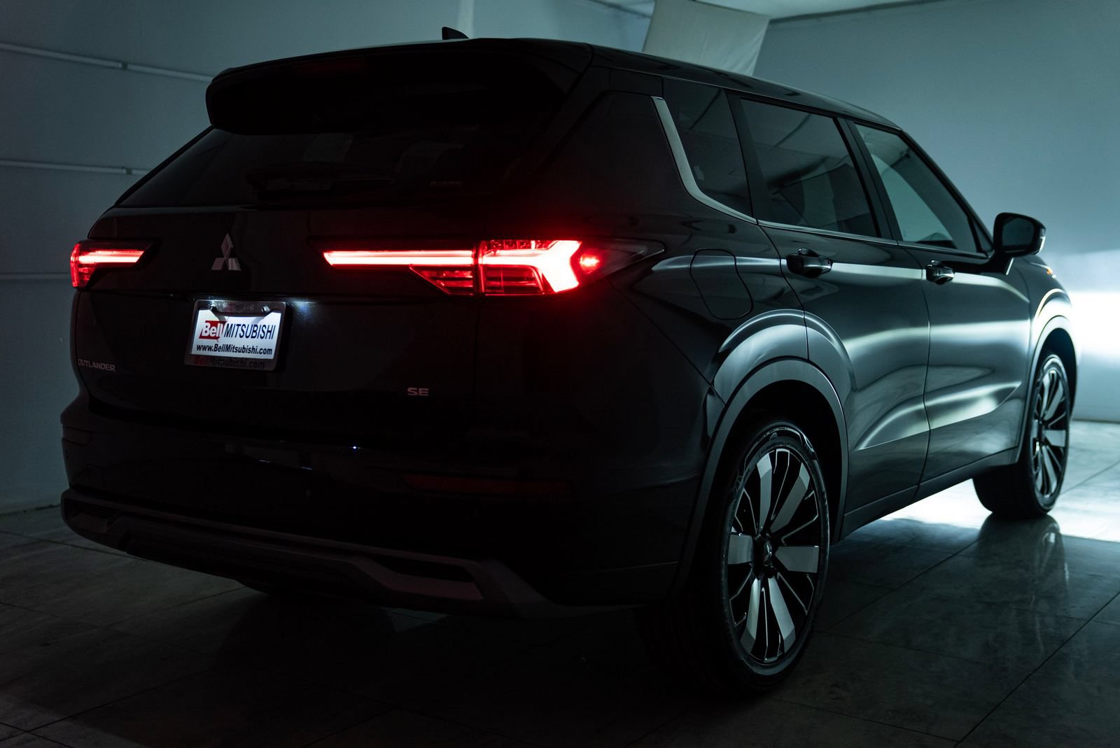 Used 2025 Mitsubishi Outlander SE AWD/4WD image 34