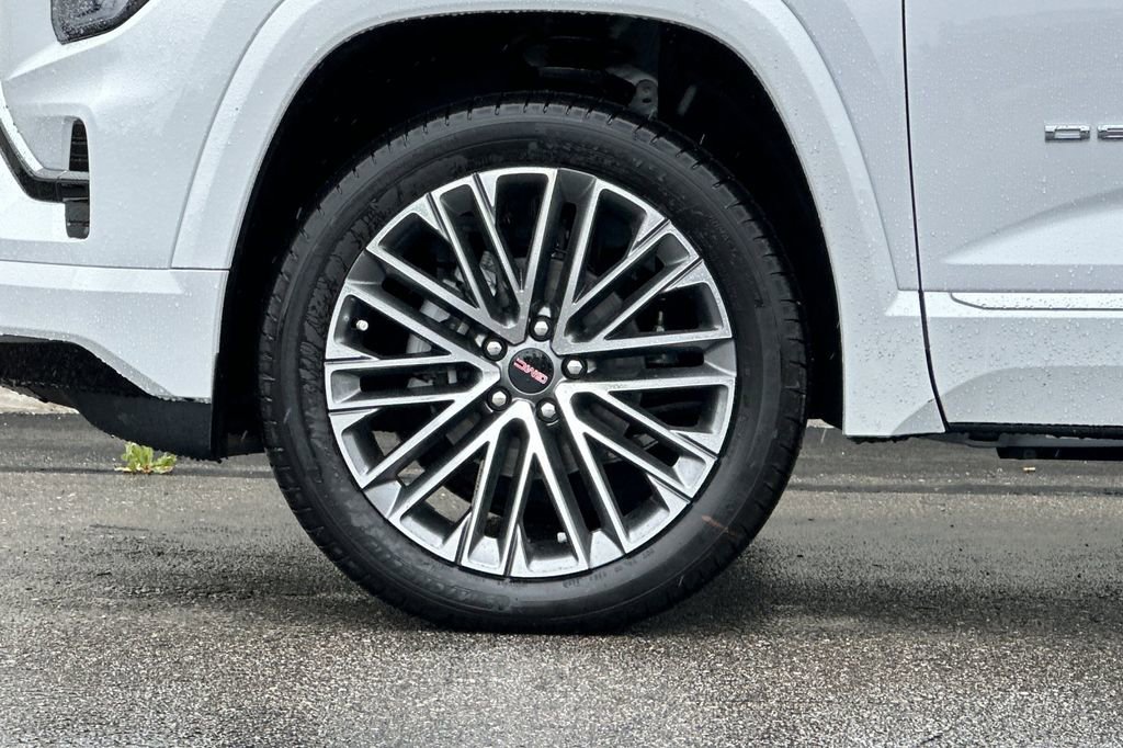 New 2026 GMC Terrain Denali AWD/4WD image 26