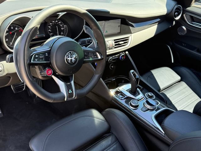Used 2022 Alfa Romeo Giulia Quadrifoglio w/ Active Assist Plus Package RWD image 11
