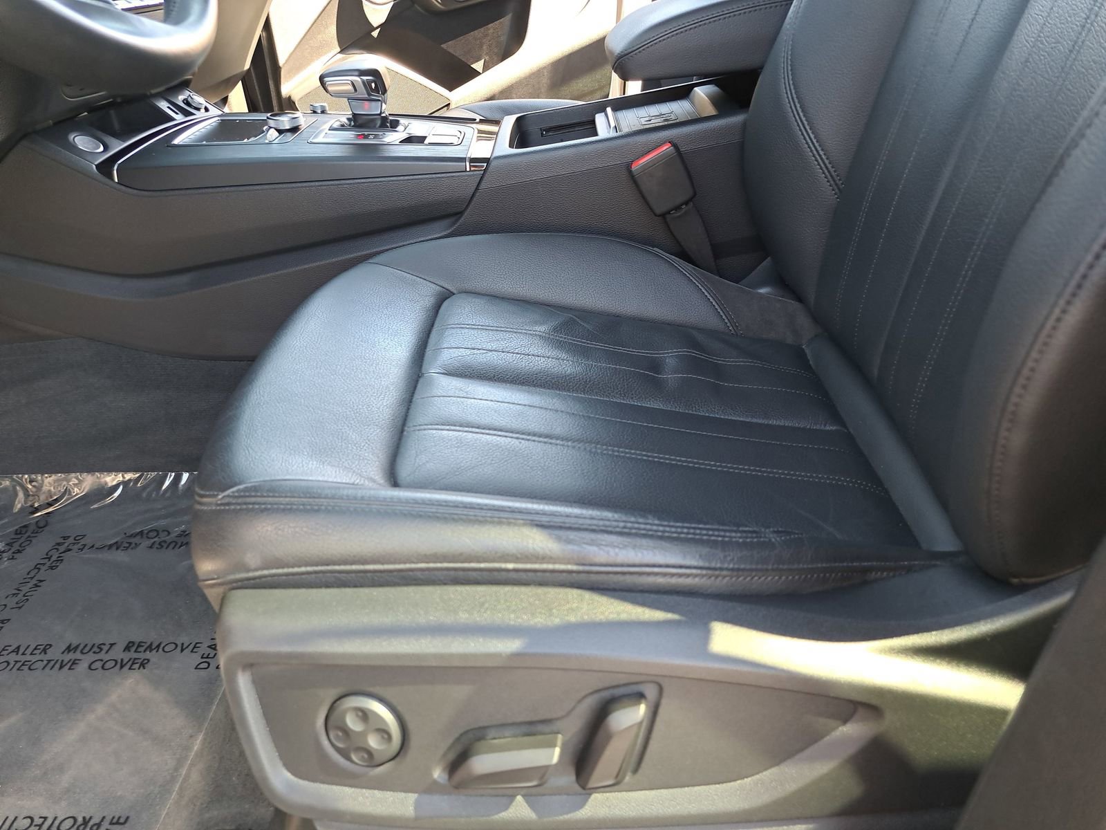 Used 2020 Audi Q5 e Premium w/ Convenience Package image 32