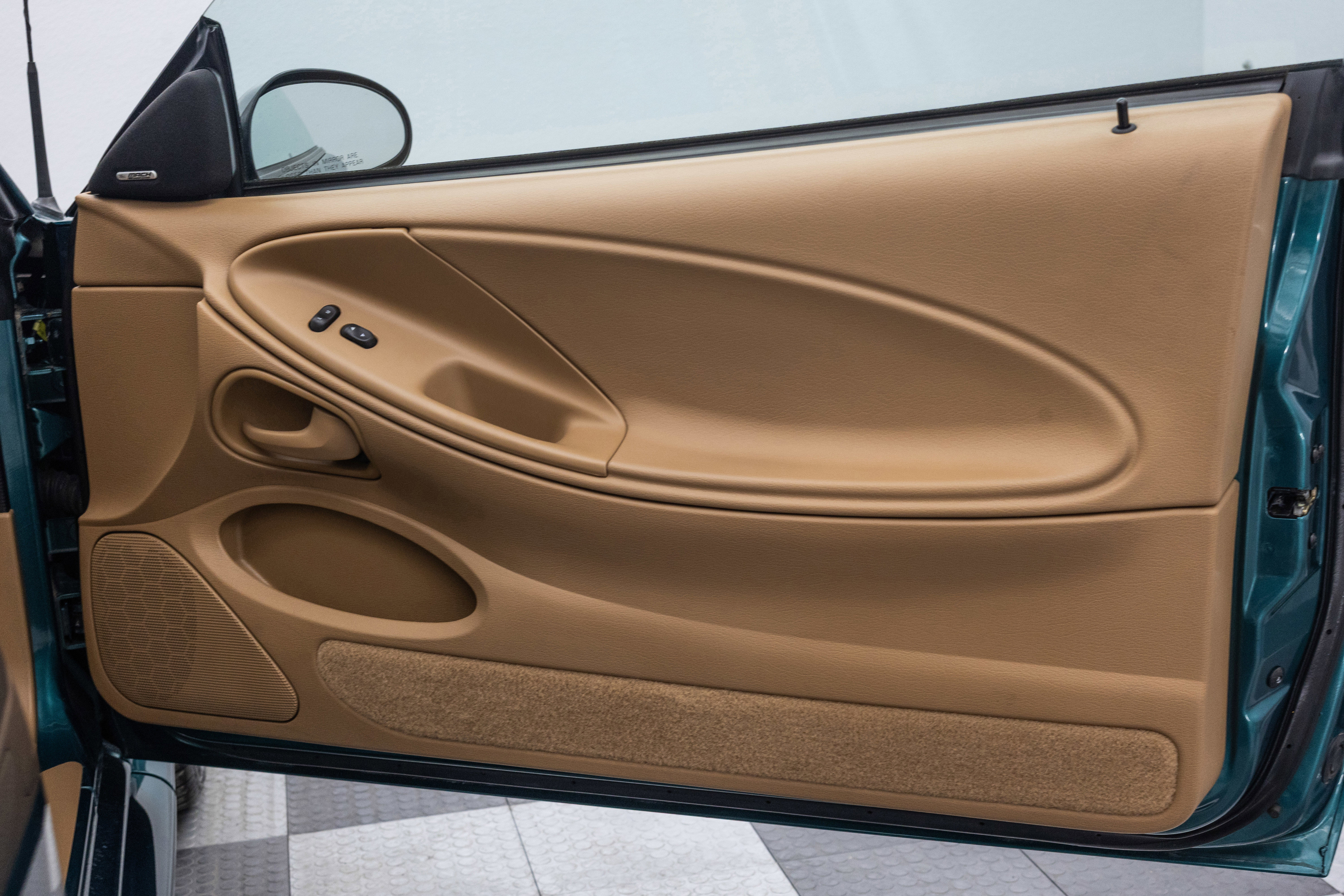 Used 1997 Ford Mustang Cobra RWD image 41