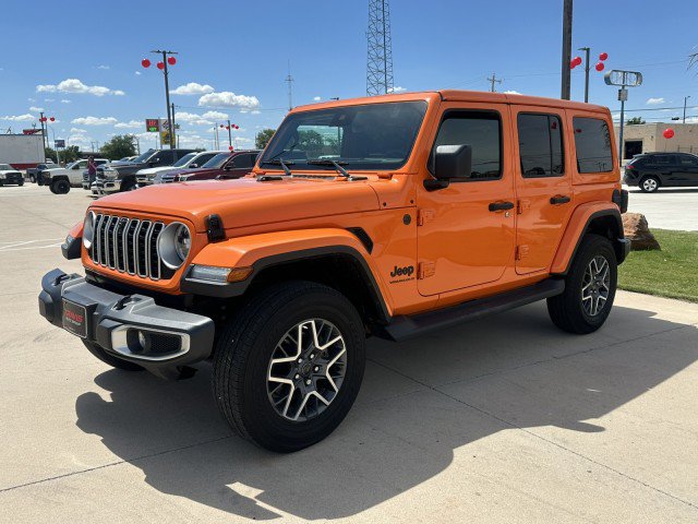 Used 2025 Jeep Wrangler Unlimited Sahara AWD/4WD image 10
