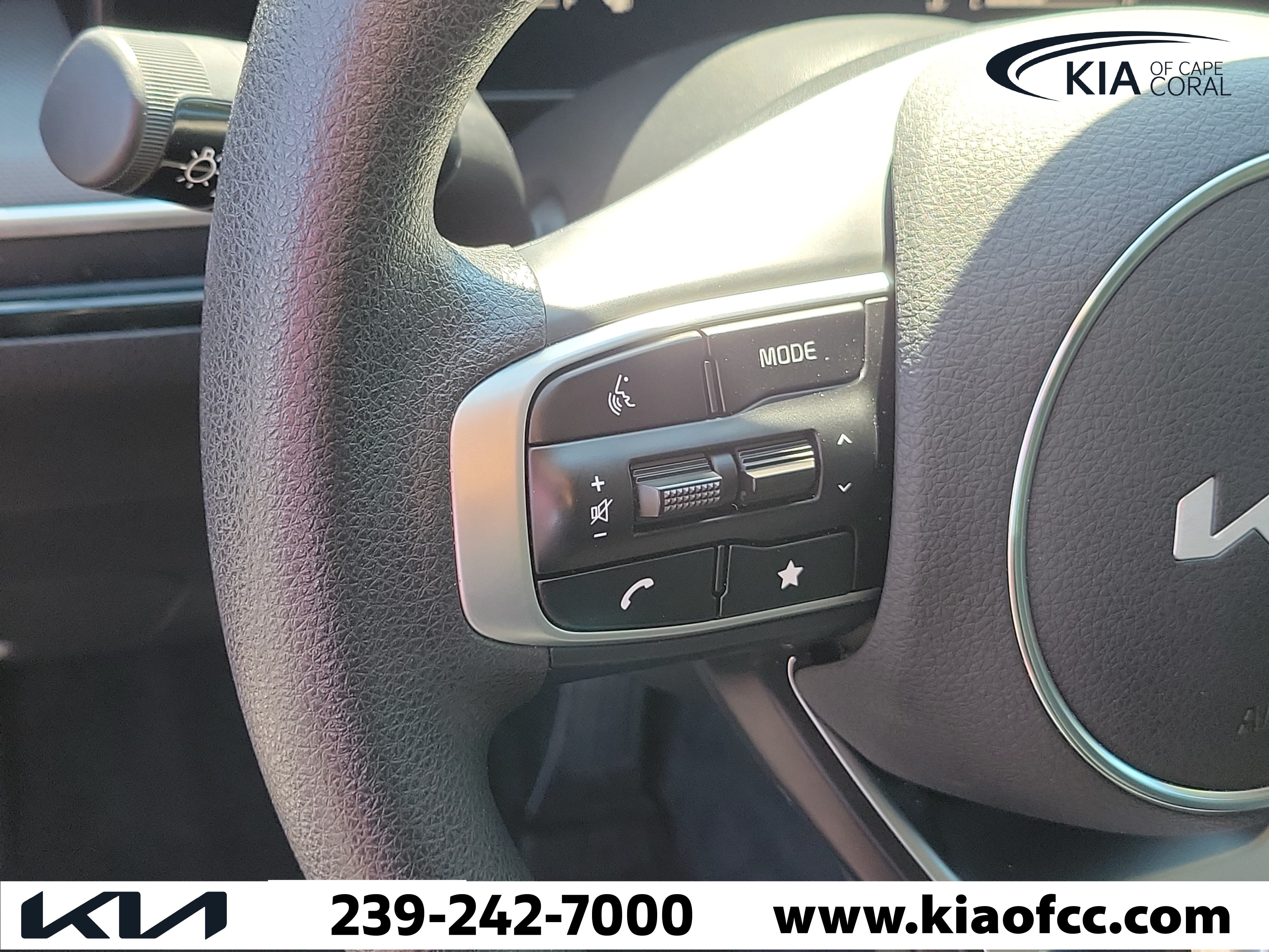 Certified 2025 Kia K5 LXS FWD image 26