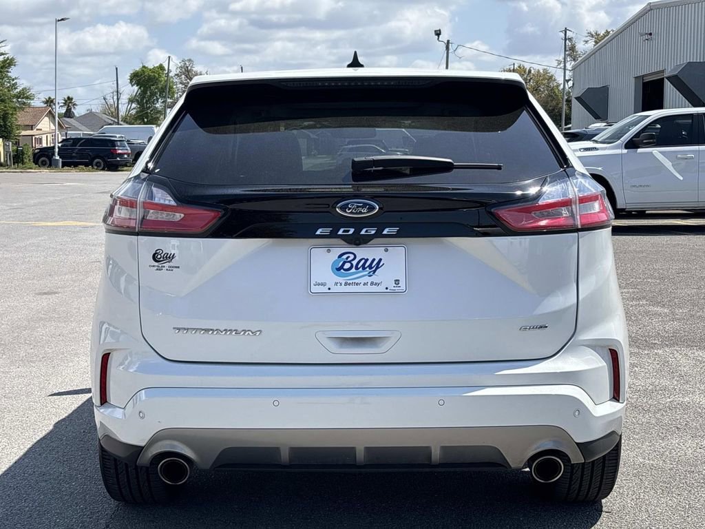 Used 2024 Ford Edge Titanium w/ Titanium Elite Package image 4