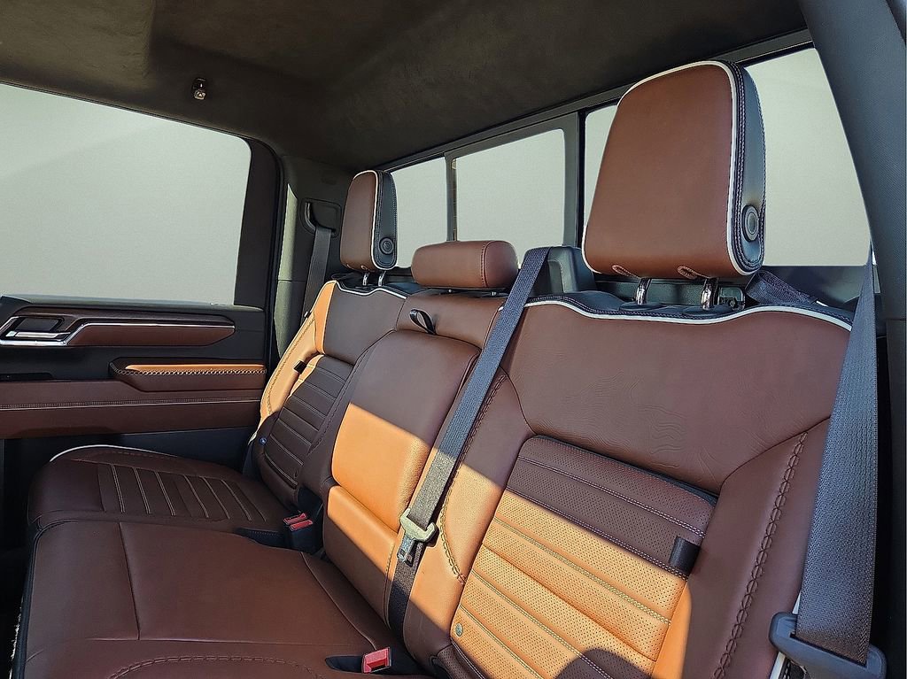 Used 2024 GMC Sierra 3500 Denali Ultimate image 21