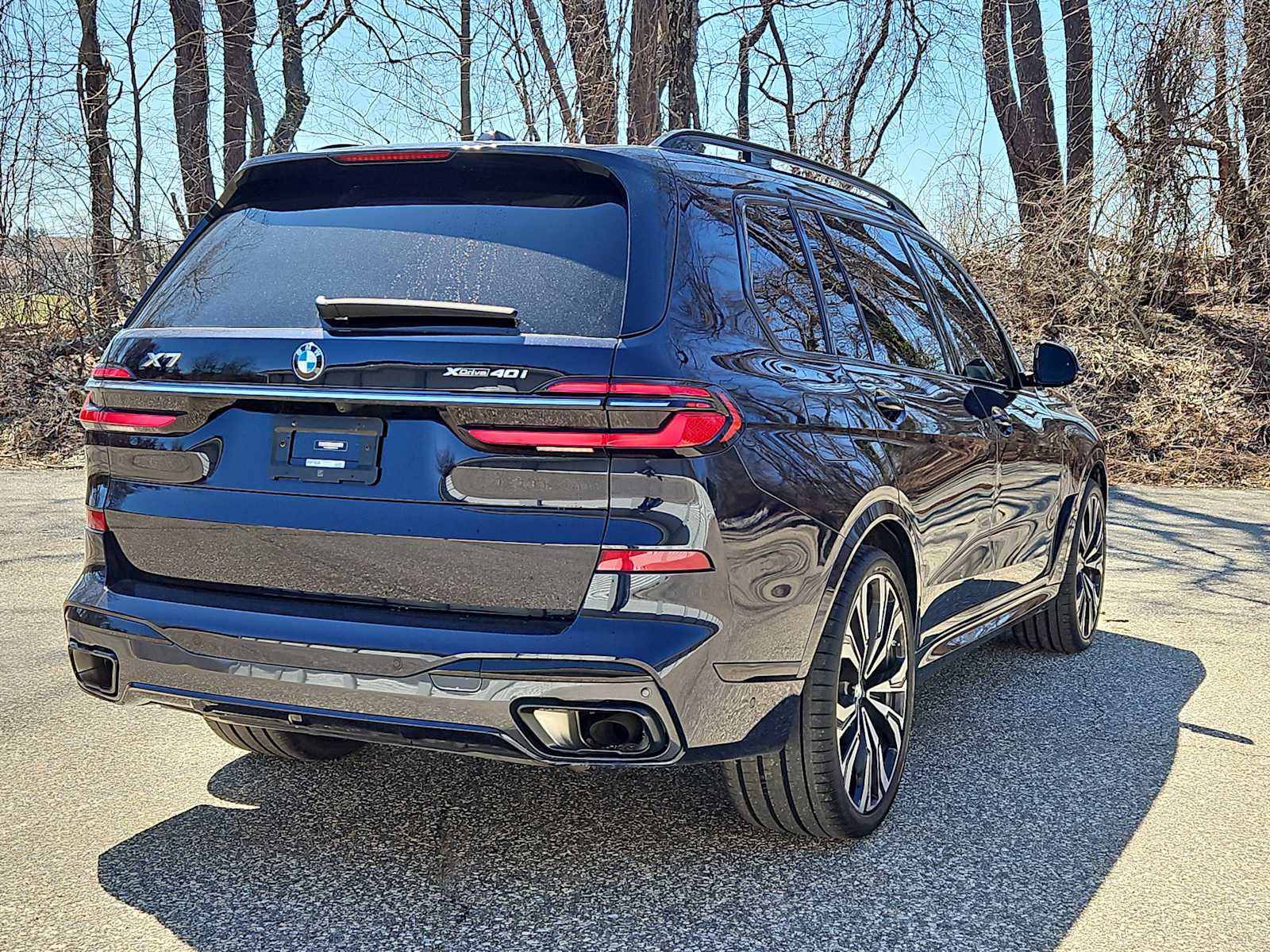 Used 2023 BMW X7 xDrive40i w/ Executive Package AWD/4WD image 9