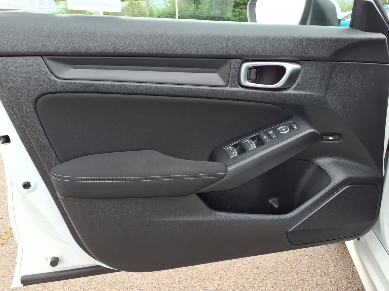 Used 2023 Honda Civic LX image 12