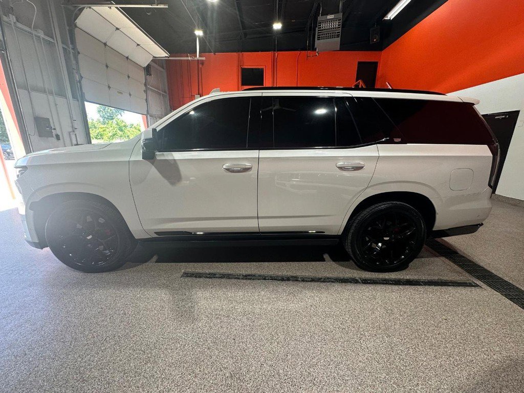 Used 2022 Cadillac Escalade Sport w/ Touring Package AWD/4WD image 8