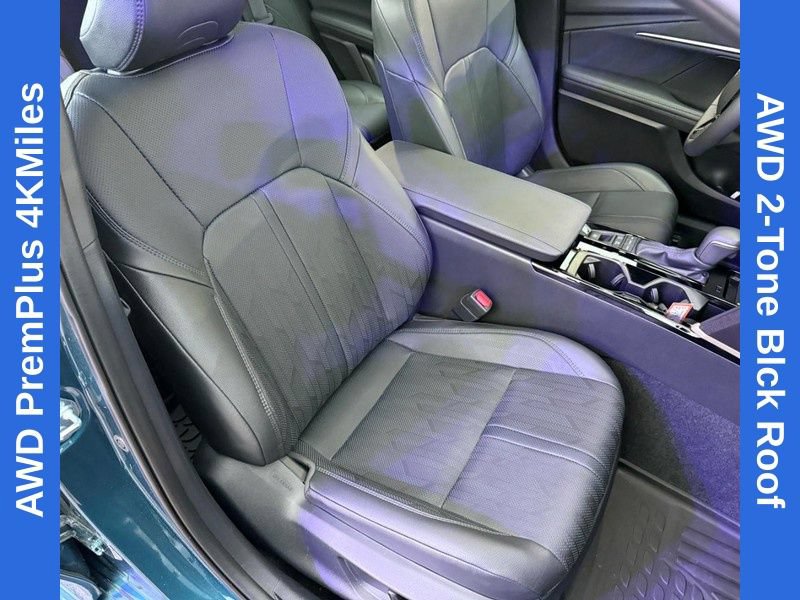 Used 2025 Toyota Camry XSE w/ Premium Plus Package AWD/4WD image 11