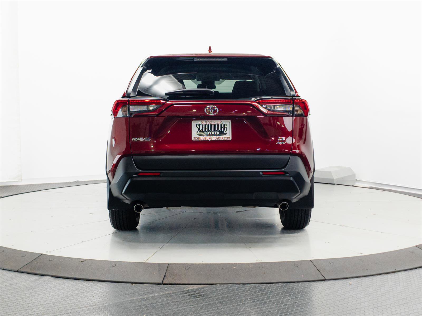 Certified 2025 Toyota RAV4 LE AWD/4WD image 9