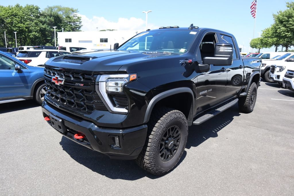Used 2024 Chevrolet Silverado 2500 ZR2 w/ Technology Package AWD/4WD image 11