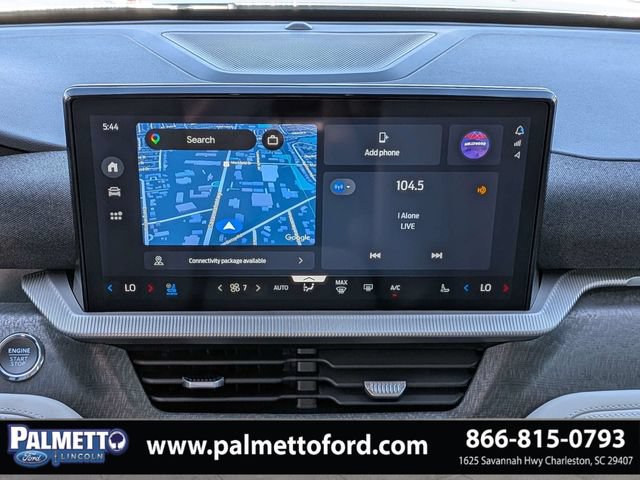 Certified 2025 Ford Explorer Platinum w/ Ultimate Package AWD/4WD image 17
