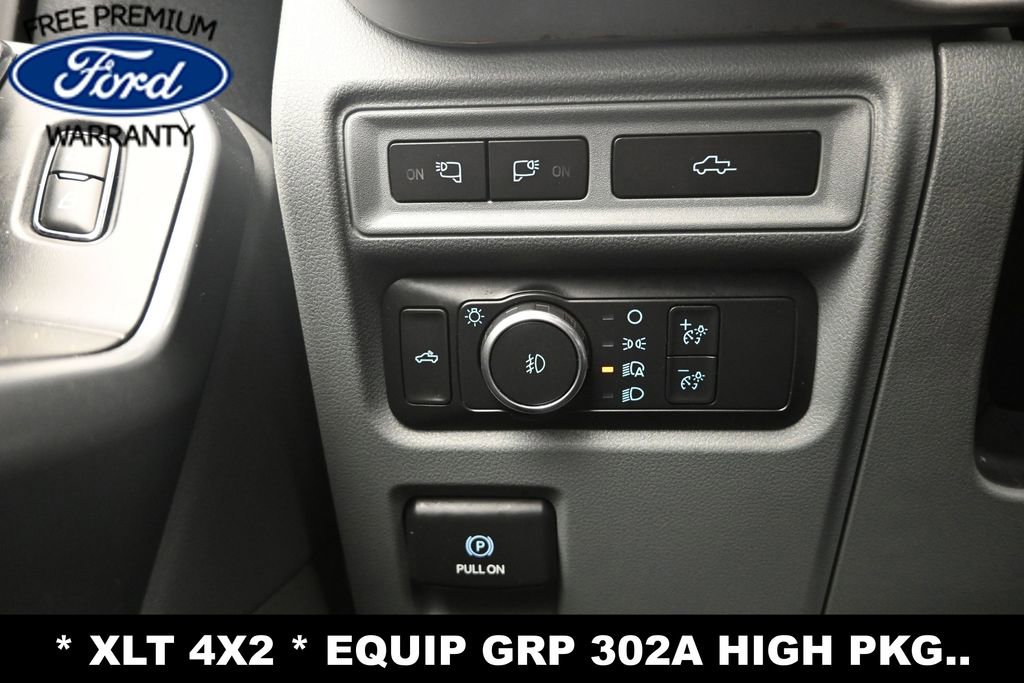 Used 2022 Ford F150 XLT w/ Equipment Group 302A High RWD image 19