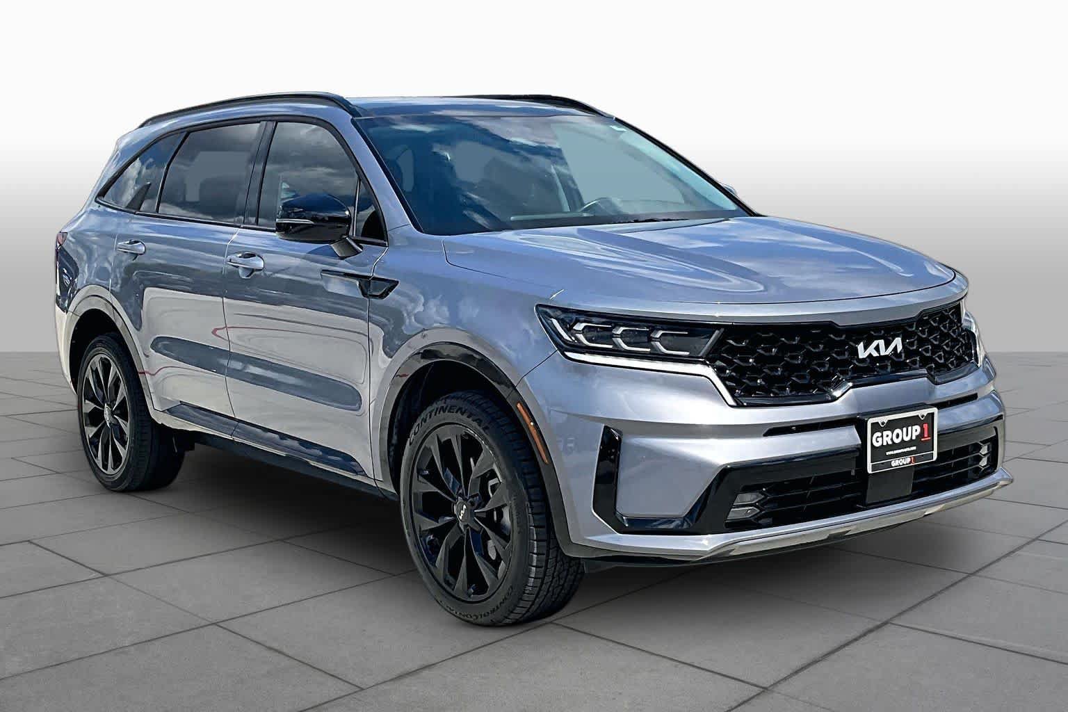 Certified 2023 Kia Sorento SX AWD/4WD image 3