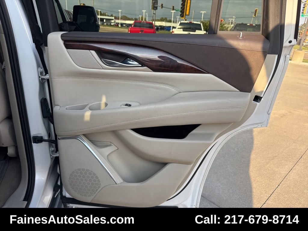 Used 2016 Cadillac Escalade Luxury image 80