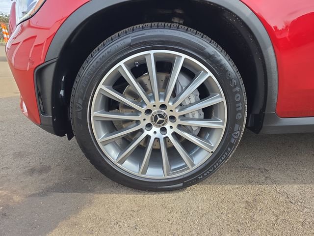 Used 2020 Mercedes-Benz GLC 300 4MATIC w/ AMG Line image 30
