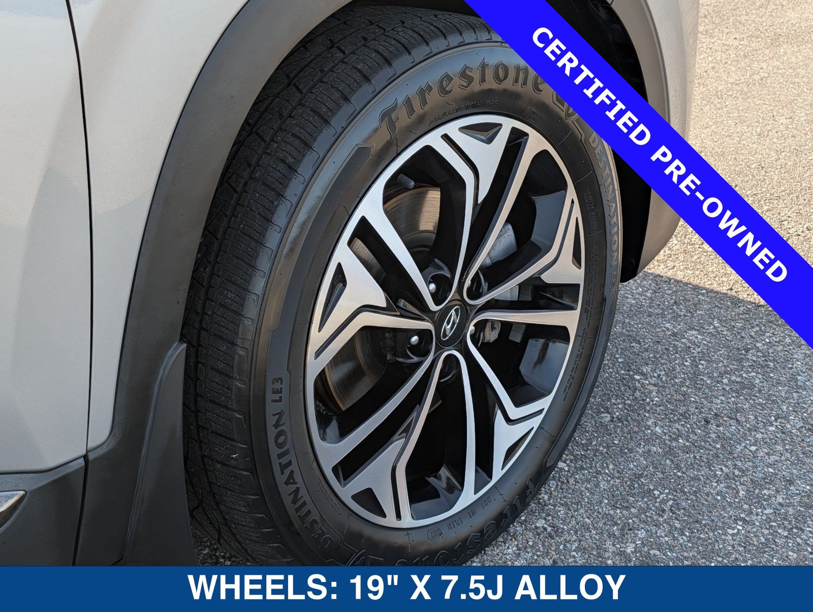 Used 2020 Hyundai Santa Fe Limited FWD image 13