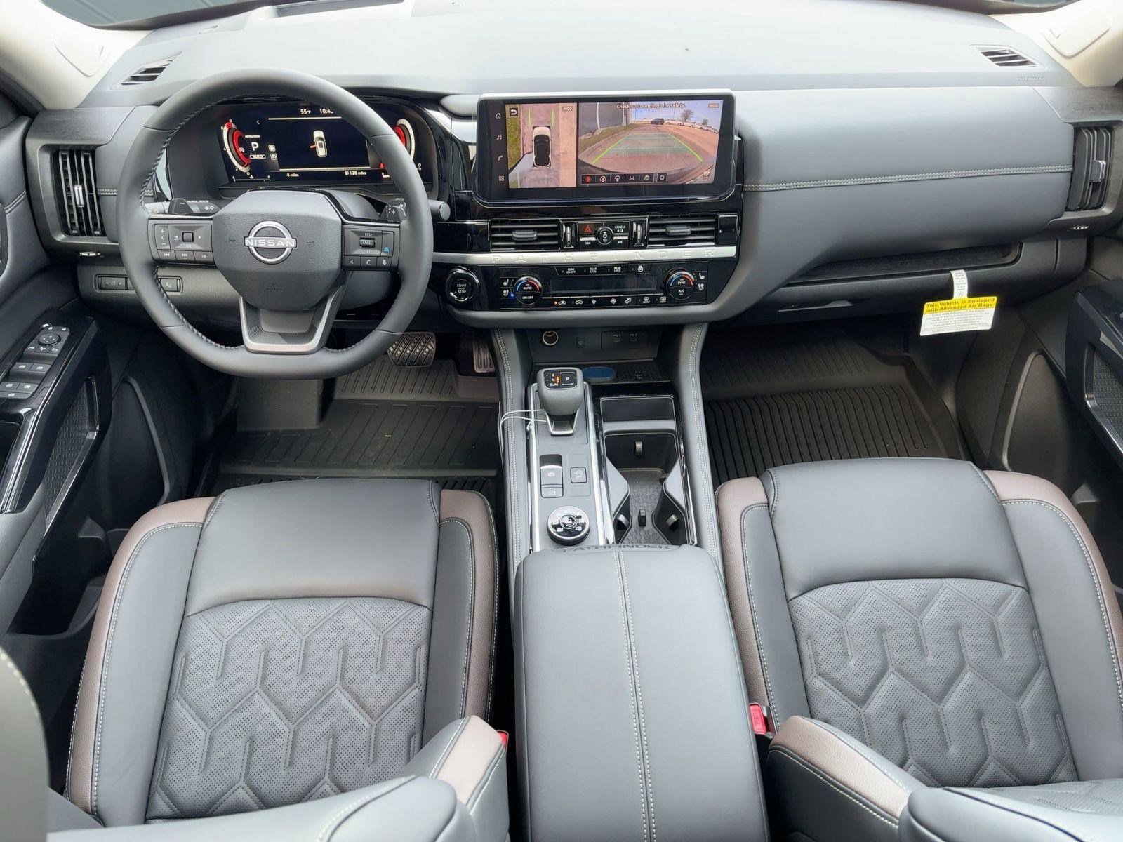New 2026 Nissan Pathfinder Platinum image 17