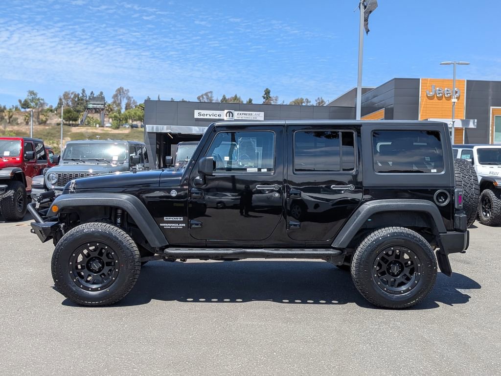 Used 2015 Jeep Wrangler Unlimited Sport w/ Quick Order Package 24S AWD/4WD image 2