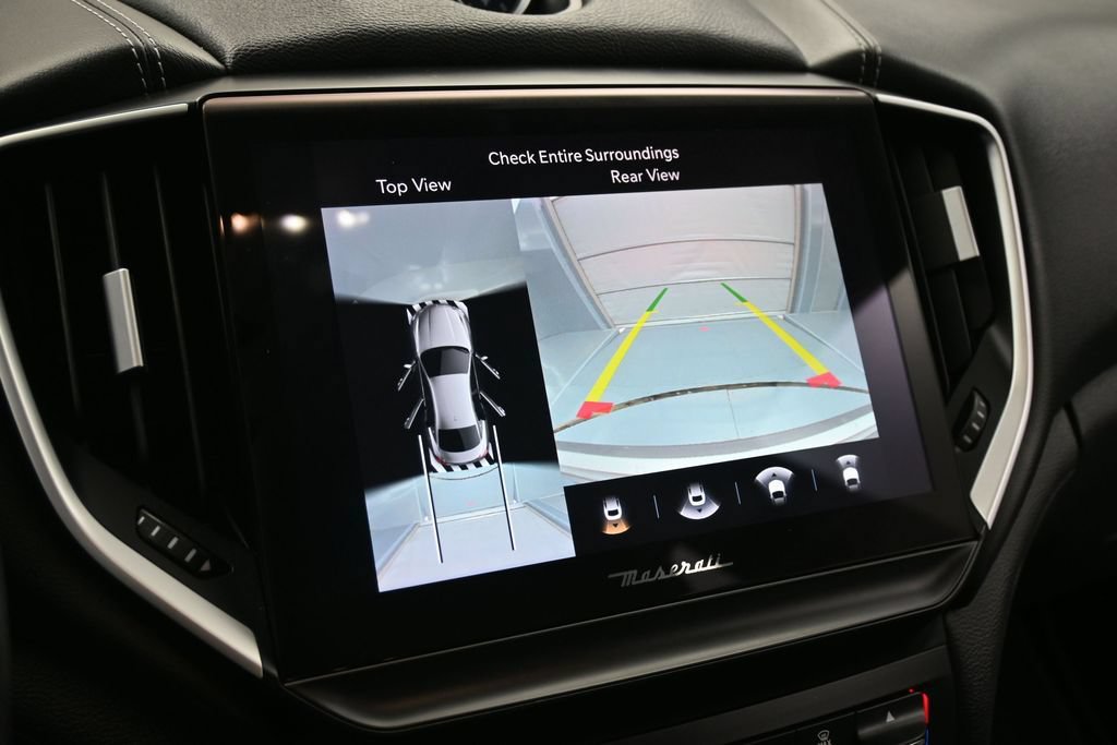 Used 2022 Maserati Ghibli GT RWD image 15
