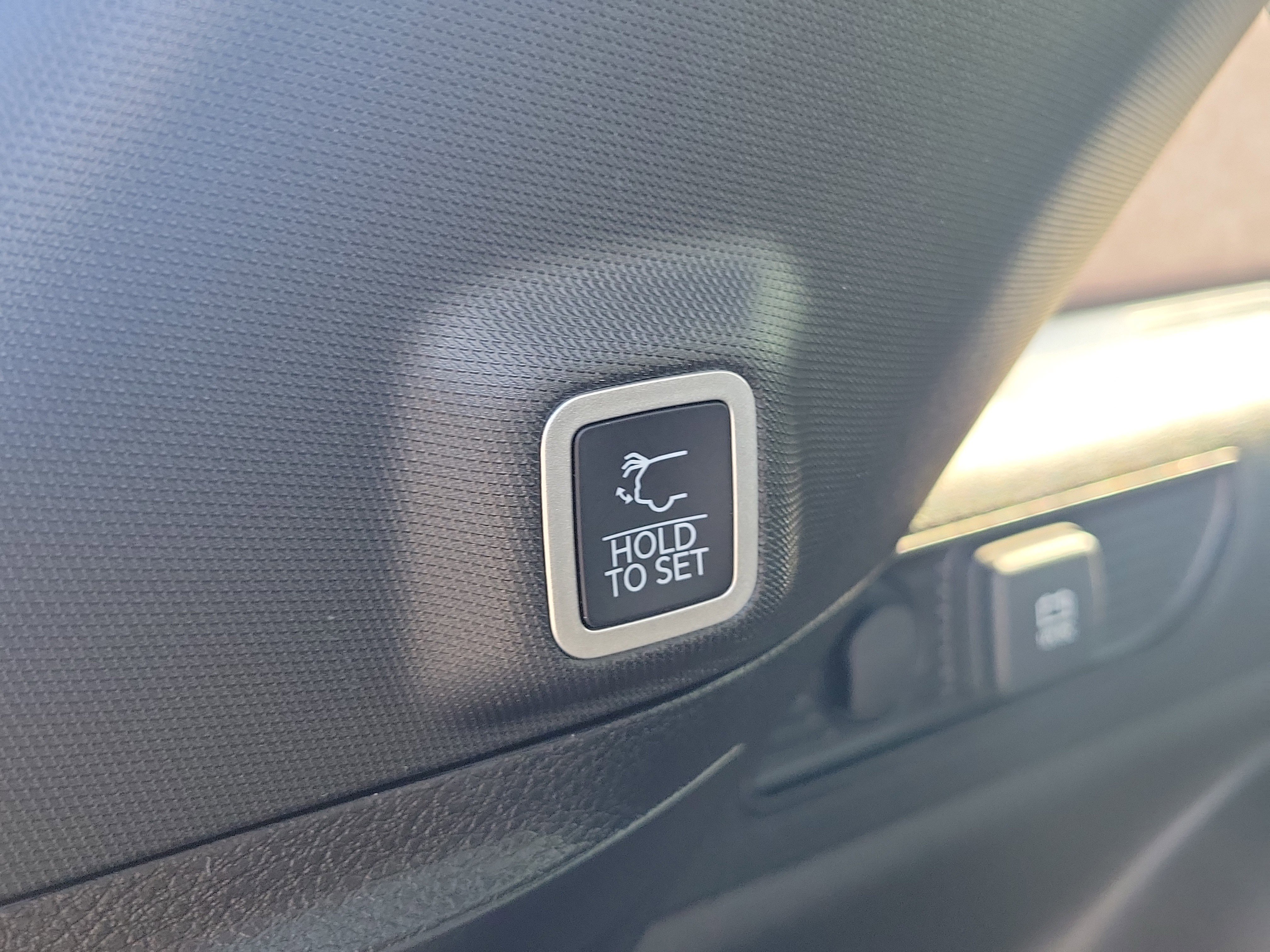 New 2026 Jeep Grand Cherokee Limited Reserve image 30