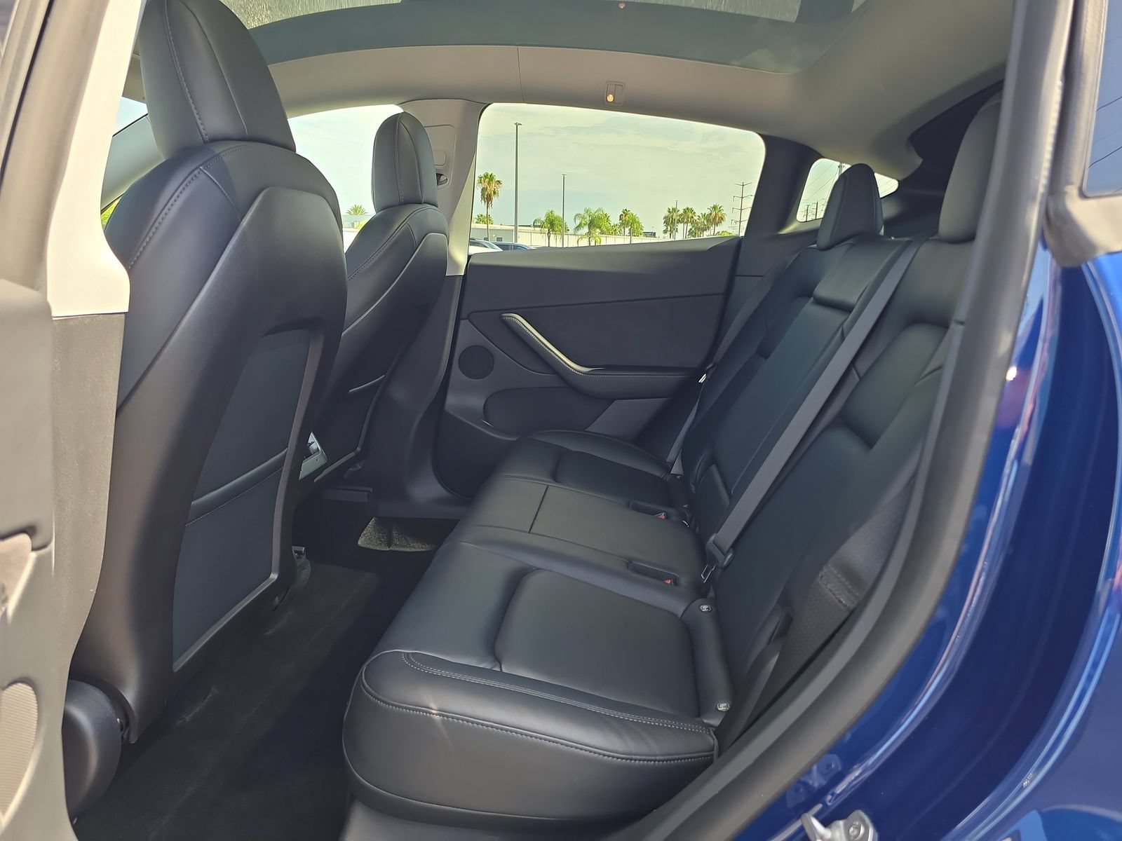 Used 2021 Tesla Model Y Long Range AWD/4WD image 12