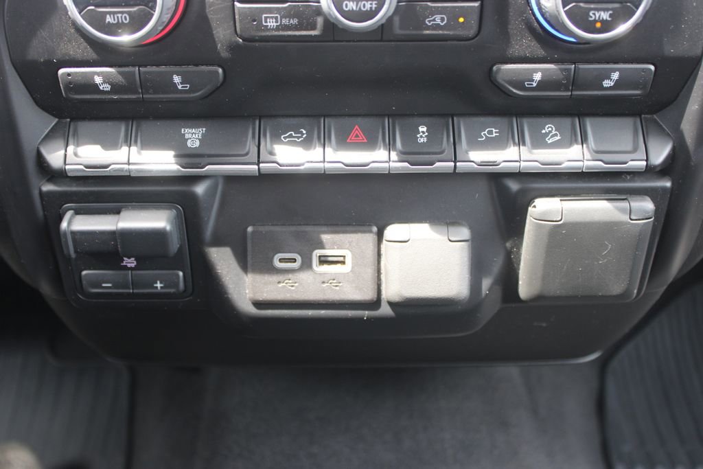 Used 2023 Chevrolet Silverado 2500 LT AWD/4WD image 42