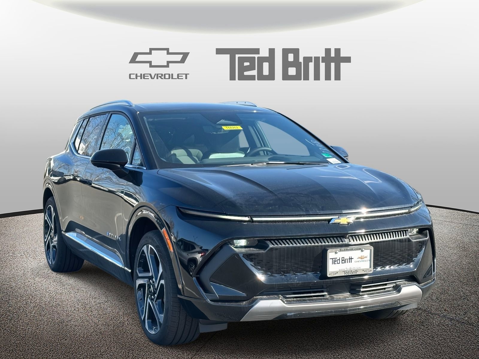 New 2026 Chevrolet Equinox EV LT w/ Convenience Package II image 3